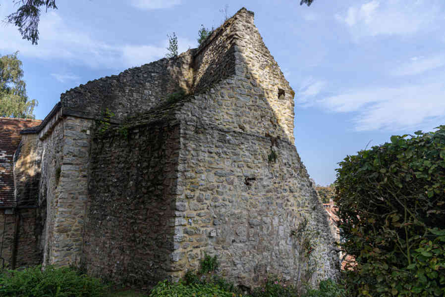 Francia - Gerberoy 22 - Colegiata de Saint-Pierre de Gerberoy.jpg